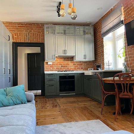 Apartamenty Luczkowskiego Z Widokiem Na Studnie 3 Chelm Exterior photo
